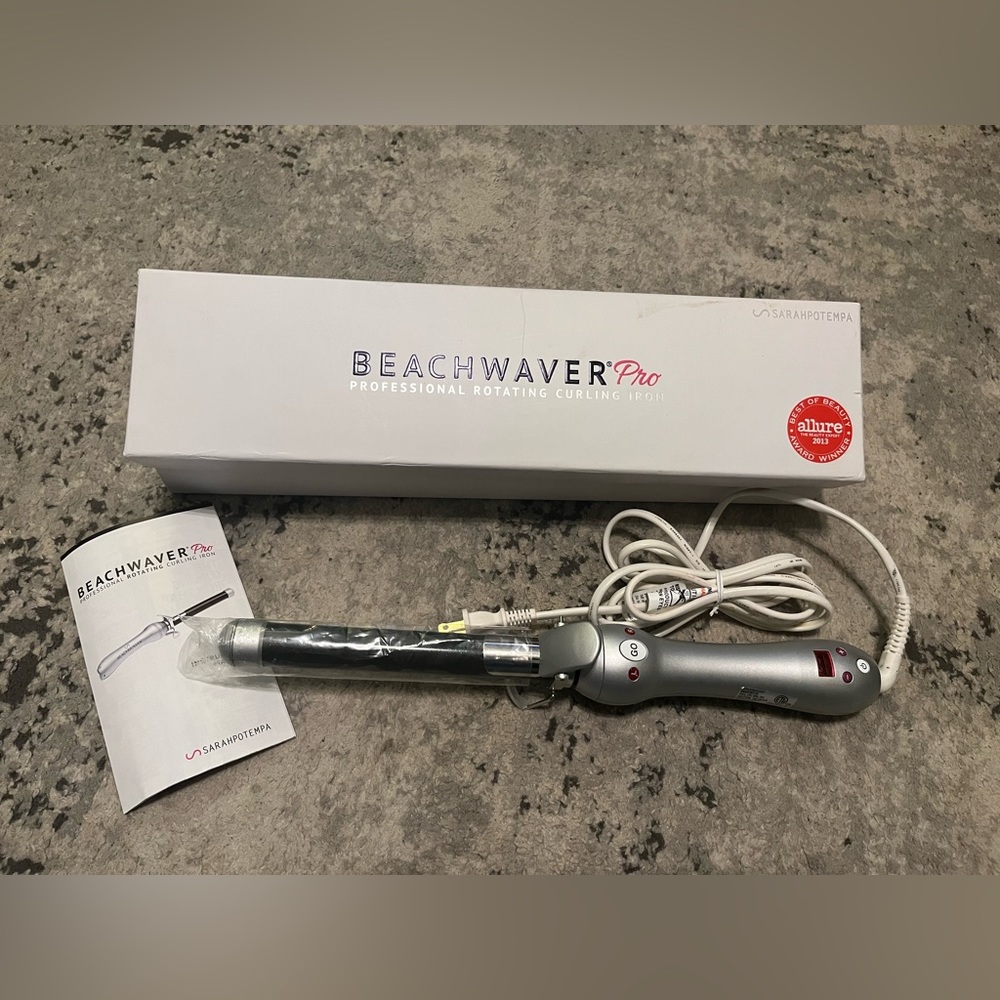 BEACHWAVER® PRO 1 DUAL VOLTAGE ROTATING CURLING IRON